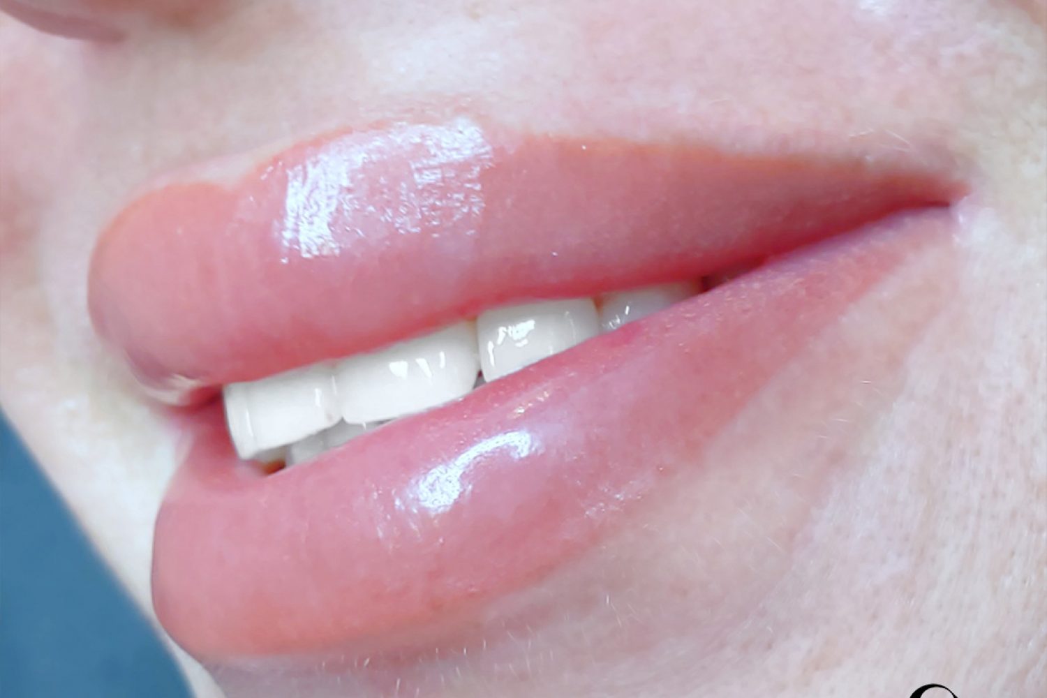 Trucco semipermanente labbra, effetto nudo