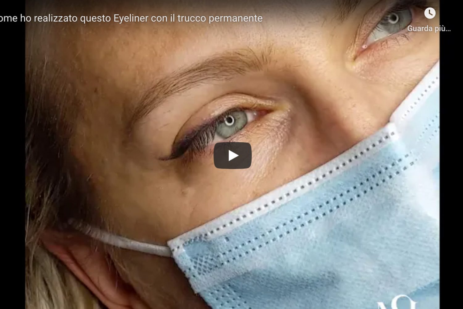Eyeliner grafico realizzato con il trucco permanente a Riccione, Emilia Romagna