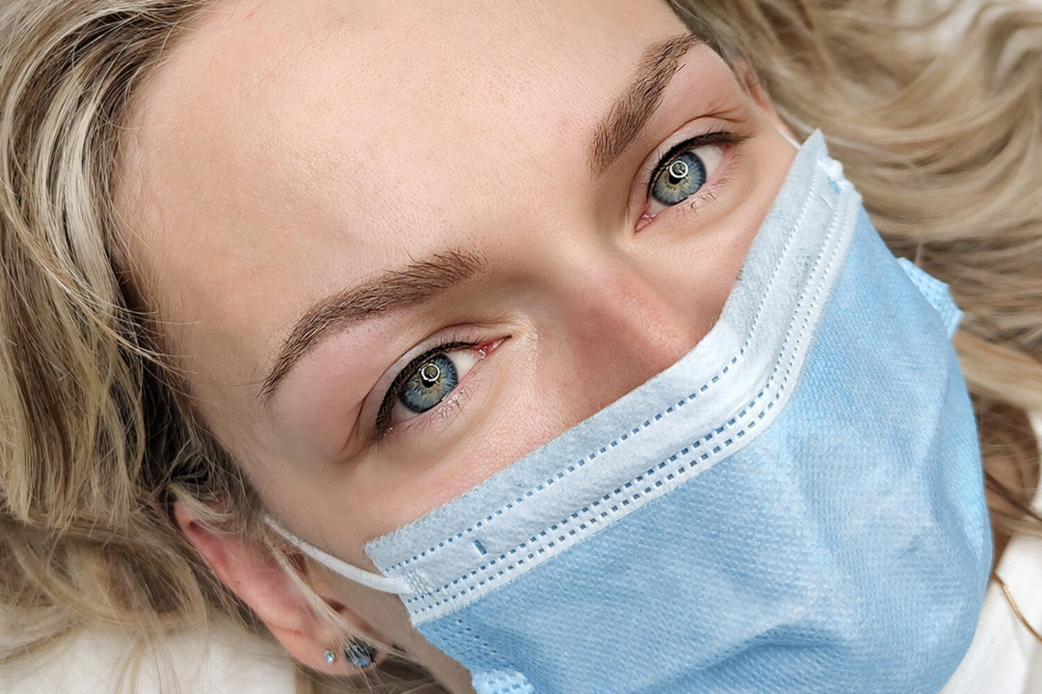 Eyeliner infracigliare, trucco permanente occhi
