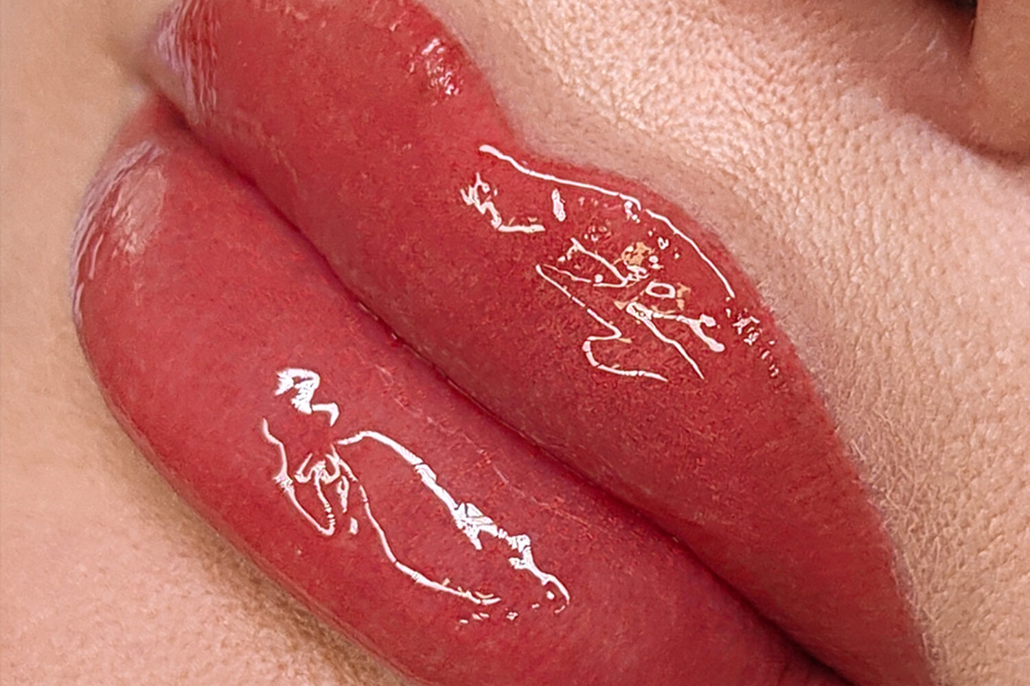 tatuaggio labbra, trucco permanente
