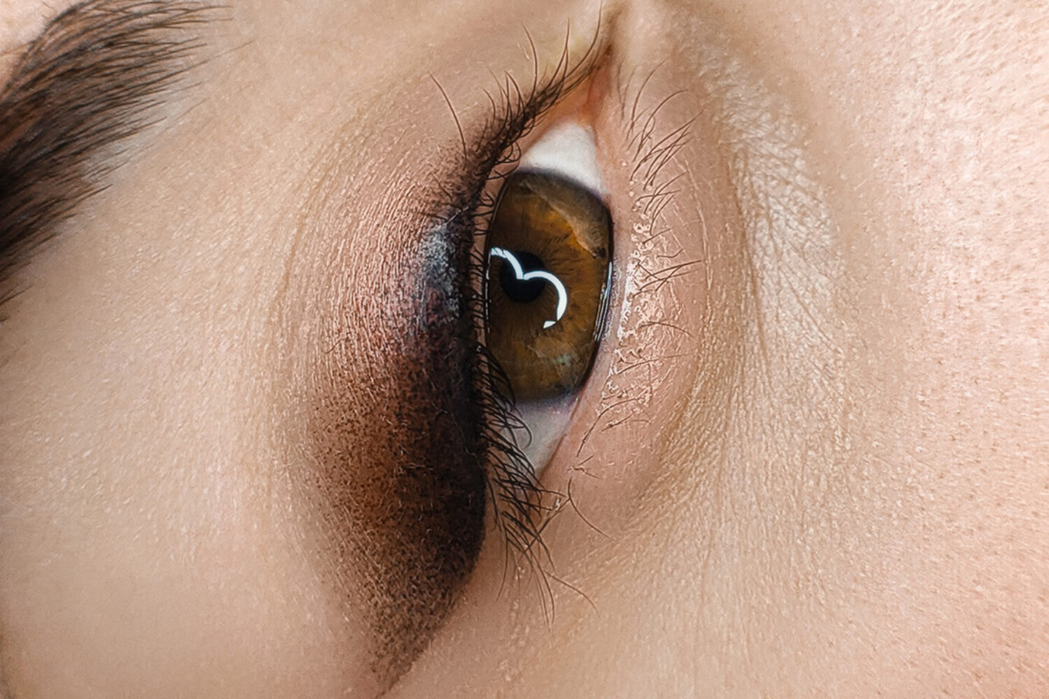 Come ho tatuato questo eyeliner sfumato con il trucco permanente